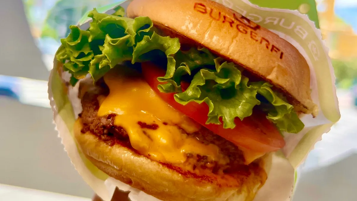 These 5 Popular Burger Chains Are Closing Locations in 2024: Is Yours on the List?