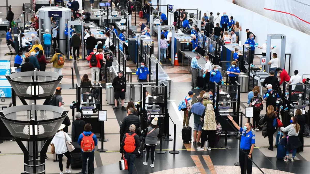 TSA Officers Arrest Airport Crew Member for Bringing Handgun to Washington D.C. Airport