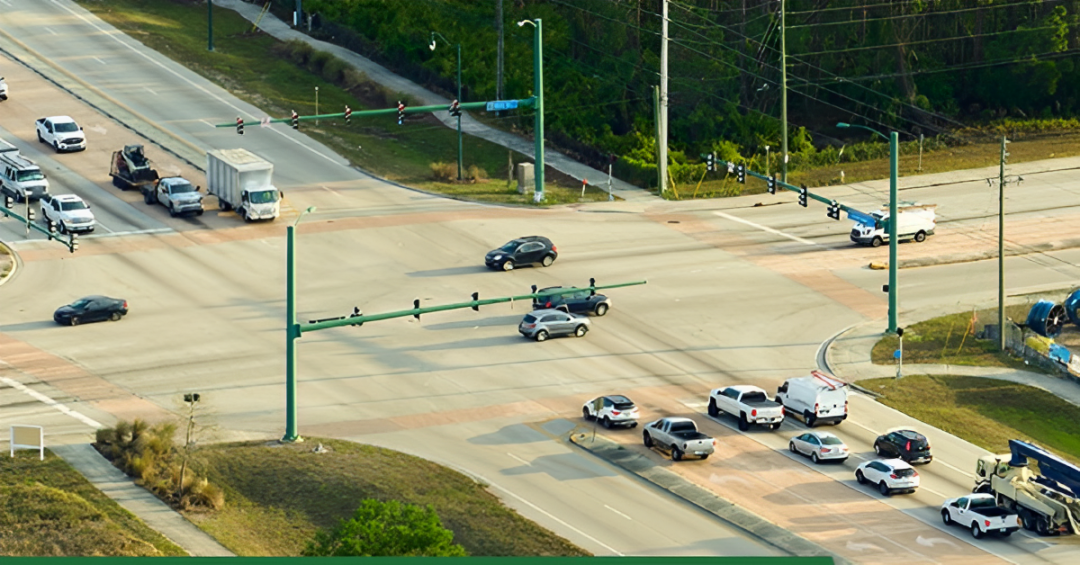 North Carolina Law: Is It Legal to Enter the Intersection While Turning Left?