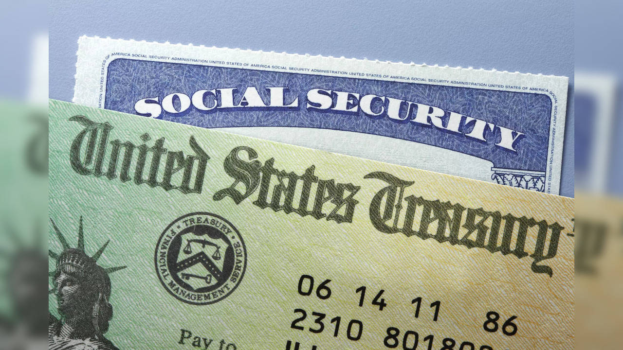 Firefighter Risks Losing $1,300 a Month in Social Security Payments – New Bill Could Save Him!