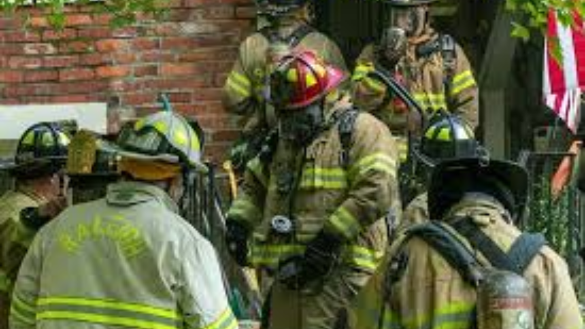 Firefighters Spread Cheer with Raleigh’s Best Decorated Firehouse Contest