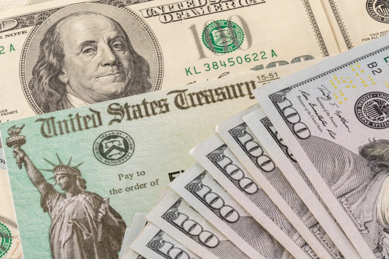 IRS Announces $1,400 Stimulus Checks for January 2025: Are You Eligible?