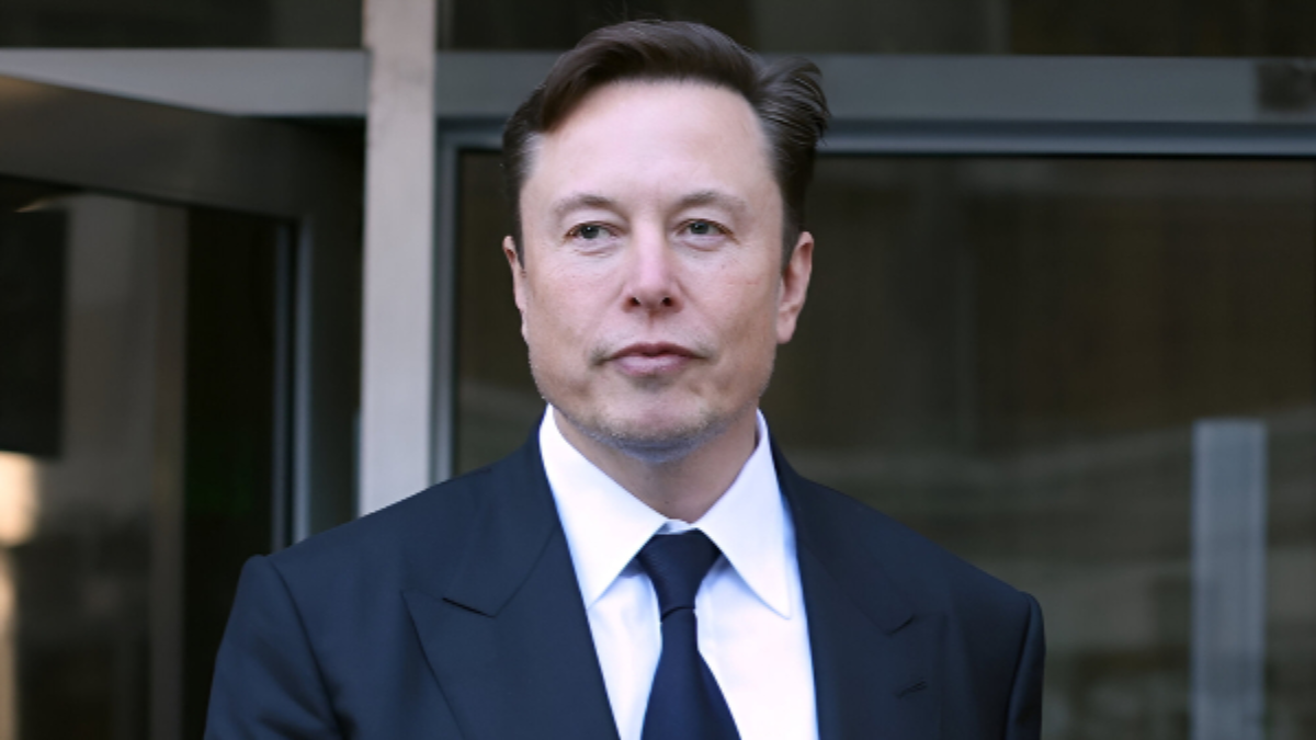 Elon Musk Tells Joe Rogan: Social Security Could Face Bankruptcy Due to Rising Debt