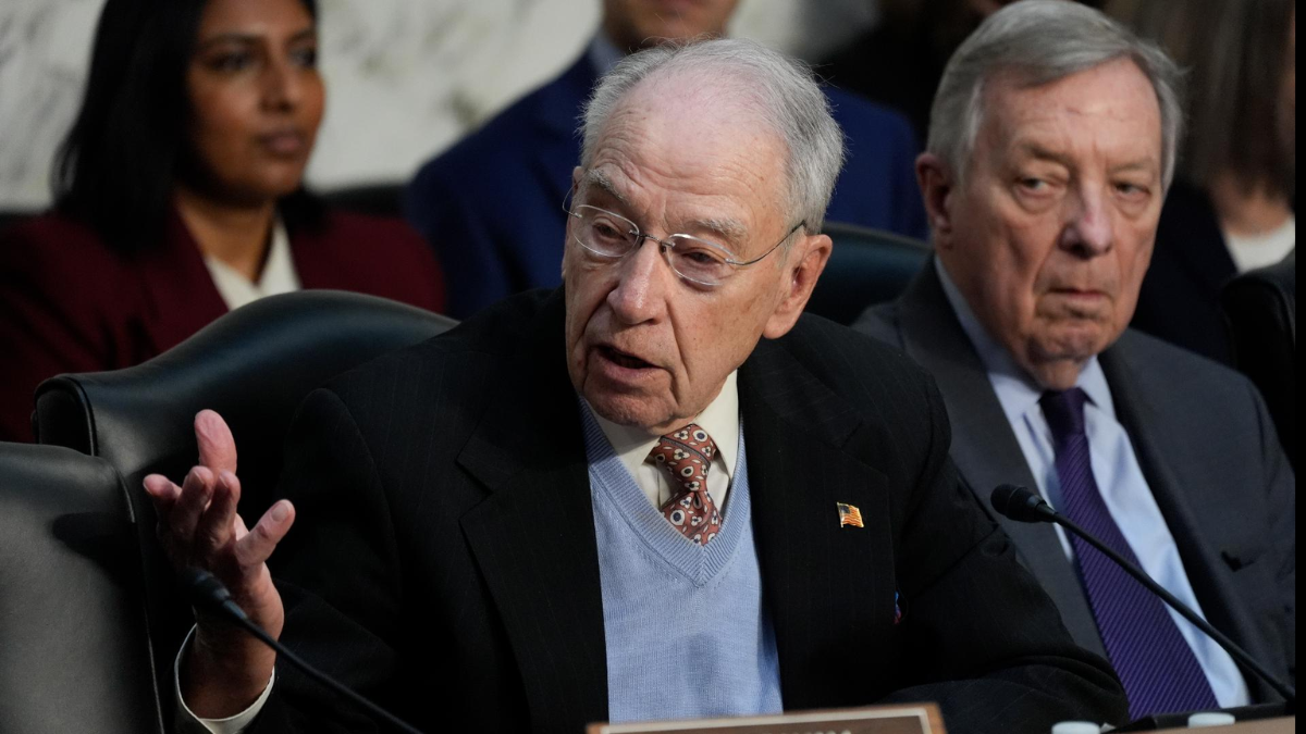 Grassley: Executive Orders Must Align with Constitution and Legislative Role