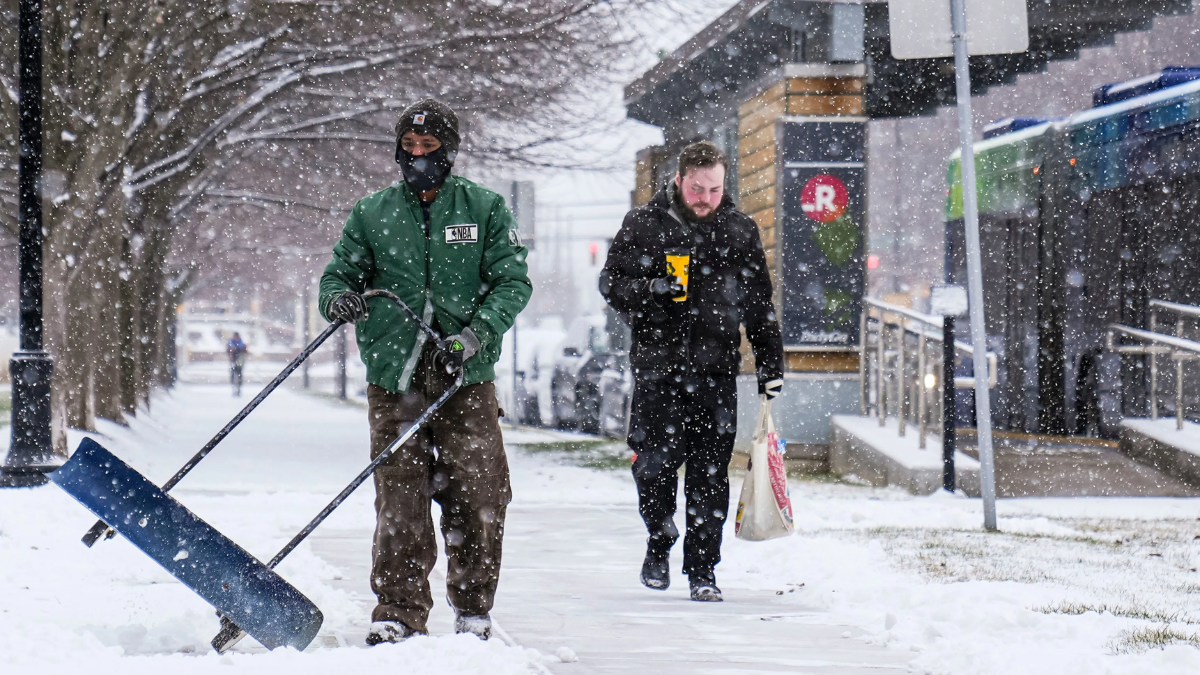 Snow and Ice Prompt Schedule Changes for Schools in Multiple Districts