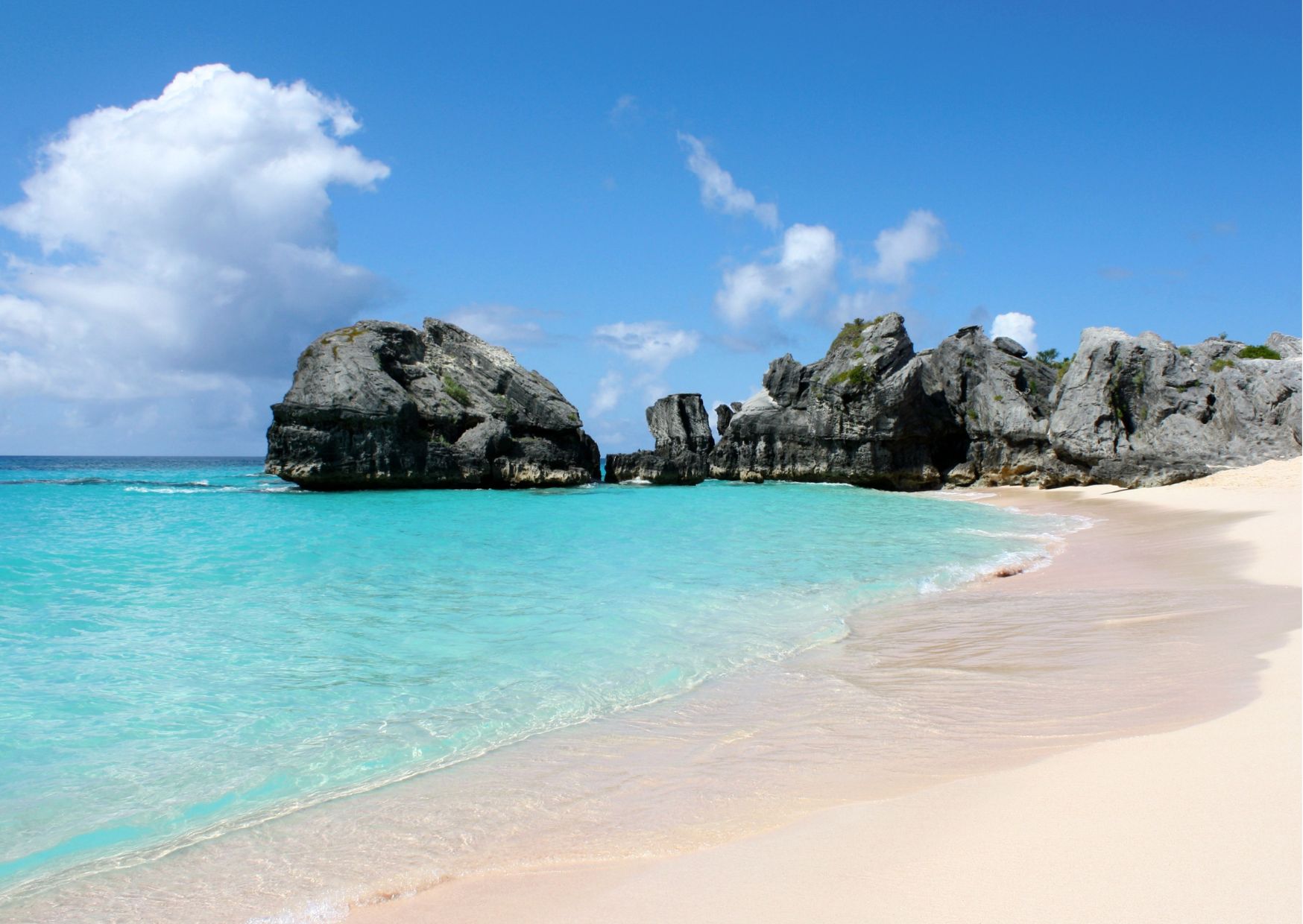 The Financial Backbone: Bermuda Reinsurers’ Role in Disaster Recovery