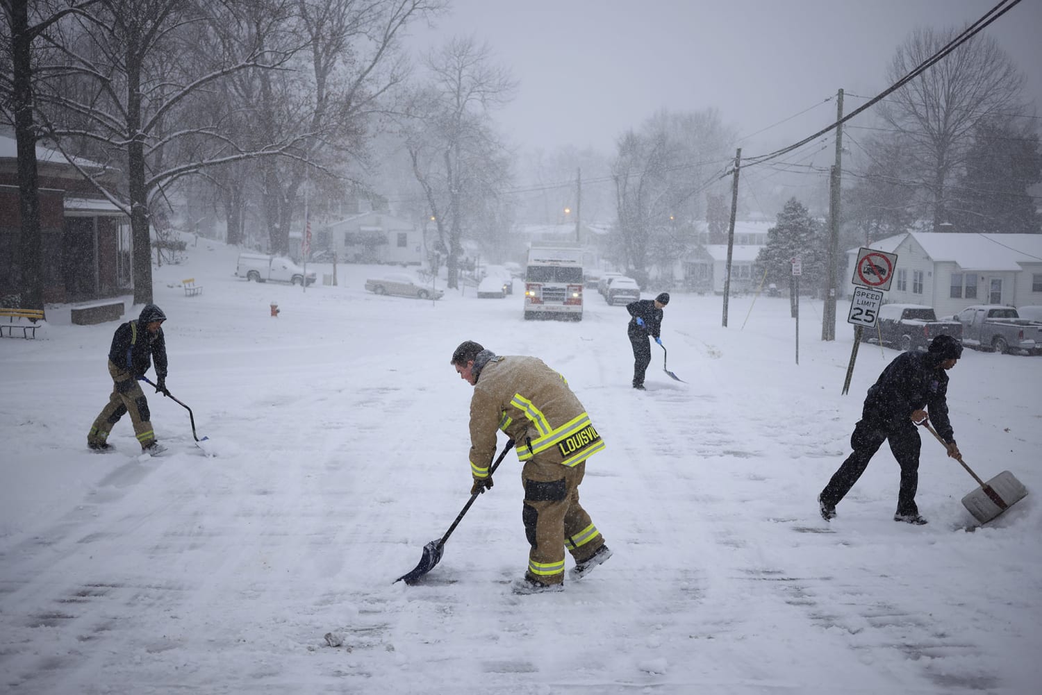 Kansas Faces Weekend Freeze: Snow Flurries and Subzero Lows Ahead