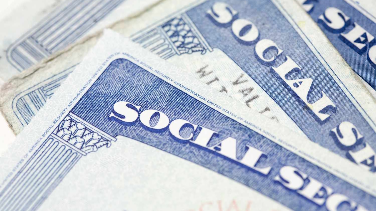 What Happens to Your Social Security If You Don’t Settle Your Debts?